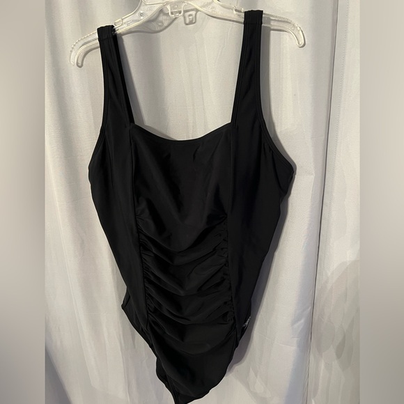 Speedo Other - One-piece Speedo Bathing Suit